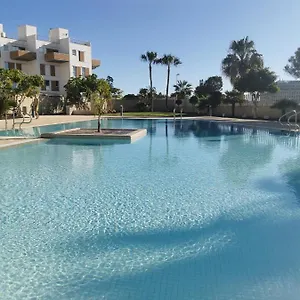  Appartement Modern Seafront Flat With A Private Garage Spanje